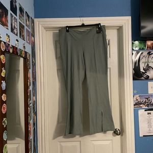 GapFit Studio Sky High Flare leggings in green NWT size XXL